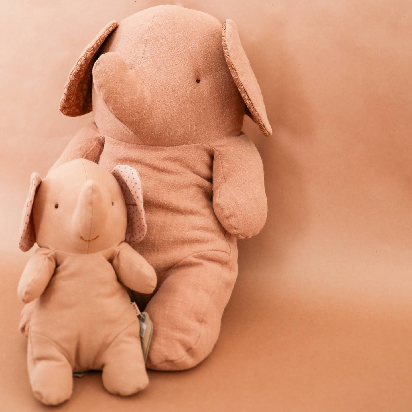 2023 Maileg Safari Friends Small Rose Elephant - Knot and Spool