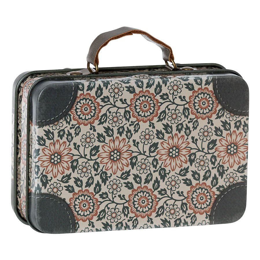 2023 Maileg Small Asta Suitcase - Knot and Spool