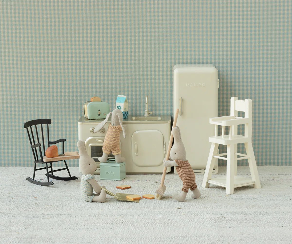 2025 Maileg Miniature Kitchen - Knot and Spool