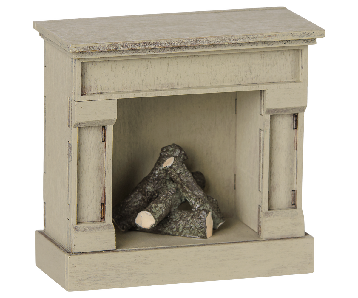 2026 Maileg Off White Mouse Fireplace