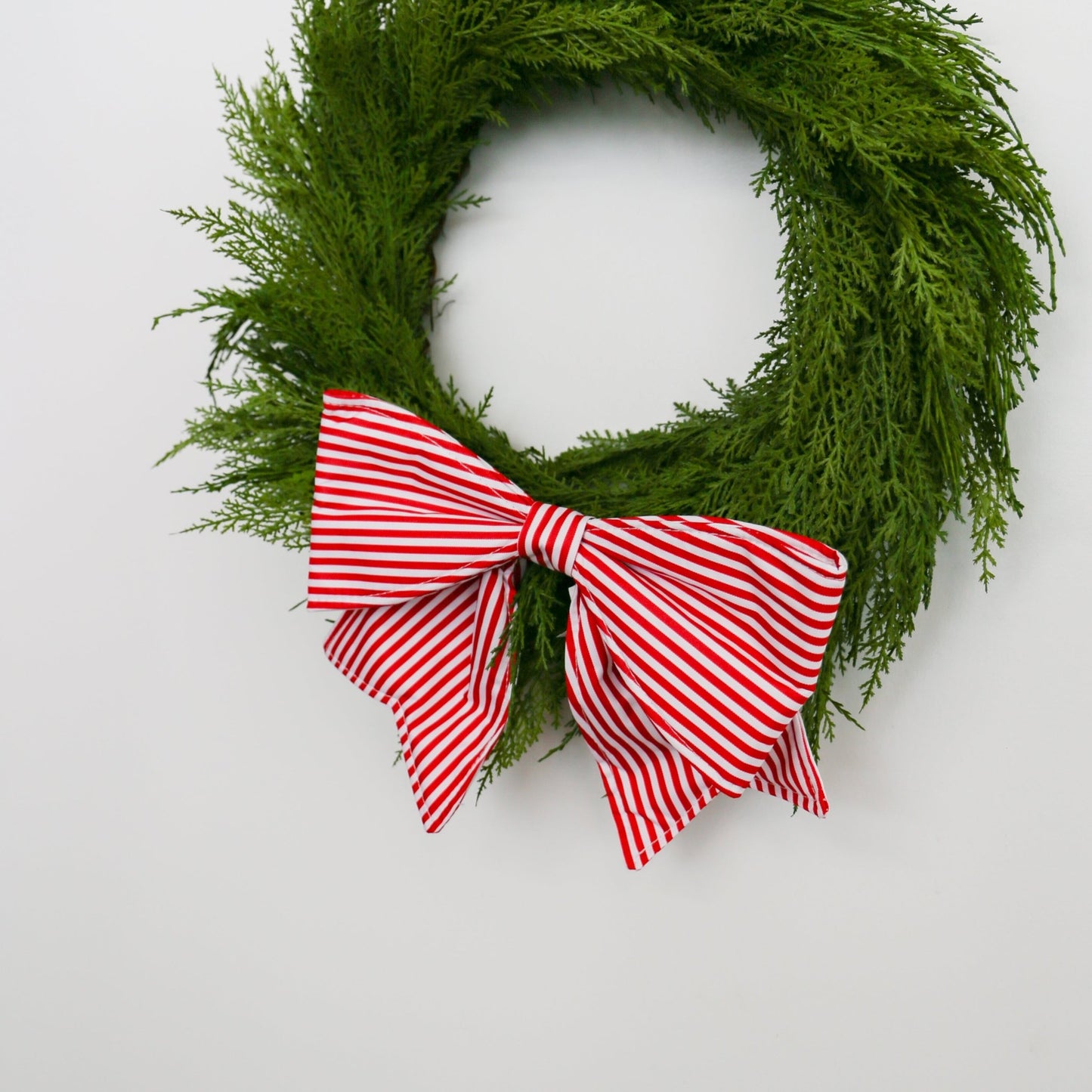 Classic Holiday Stripe Bow | 15.5 - inch - Knot and Spool