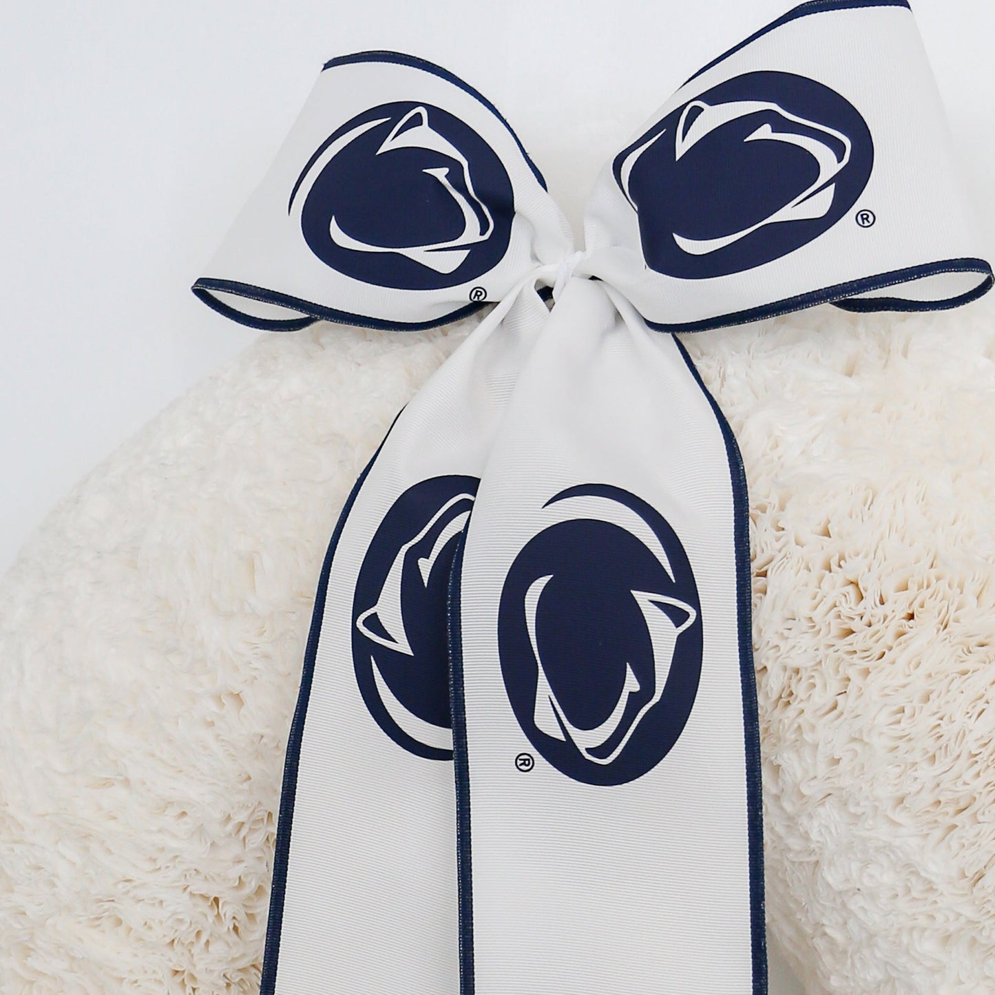 Penn State Nittany Lions Collegiate Bow - Knot and Spool