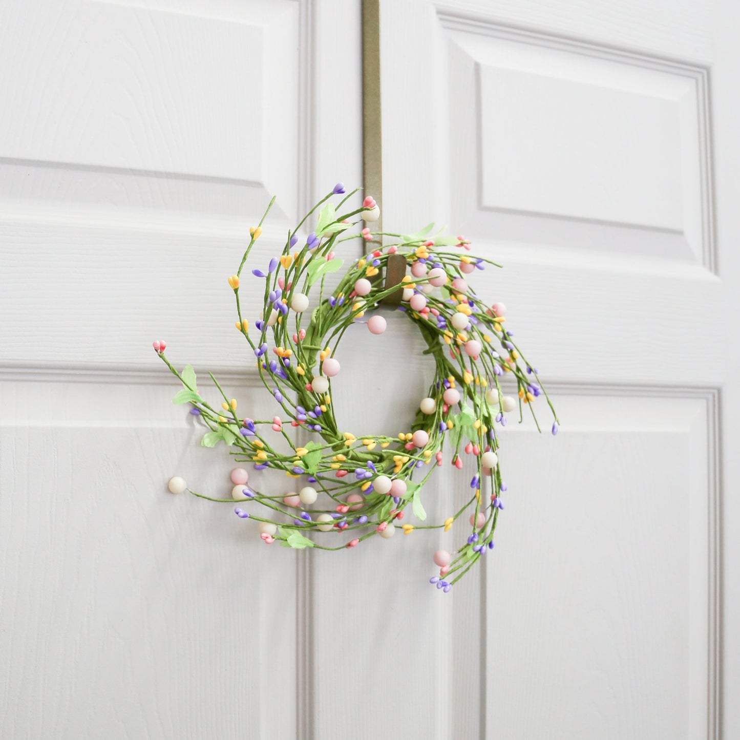 11" Wildflower and Egg Mini Wreath - Candle Ring - Knot and Spool