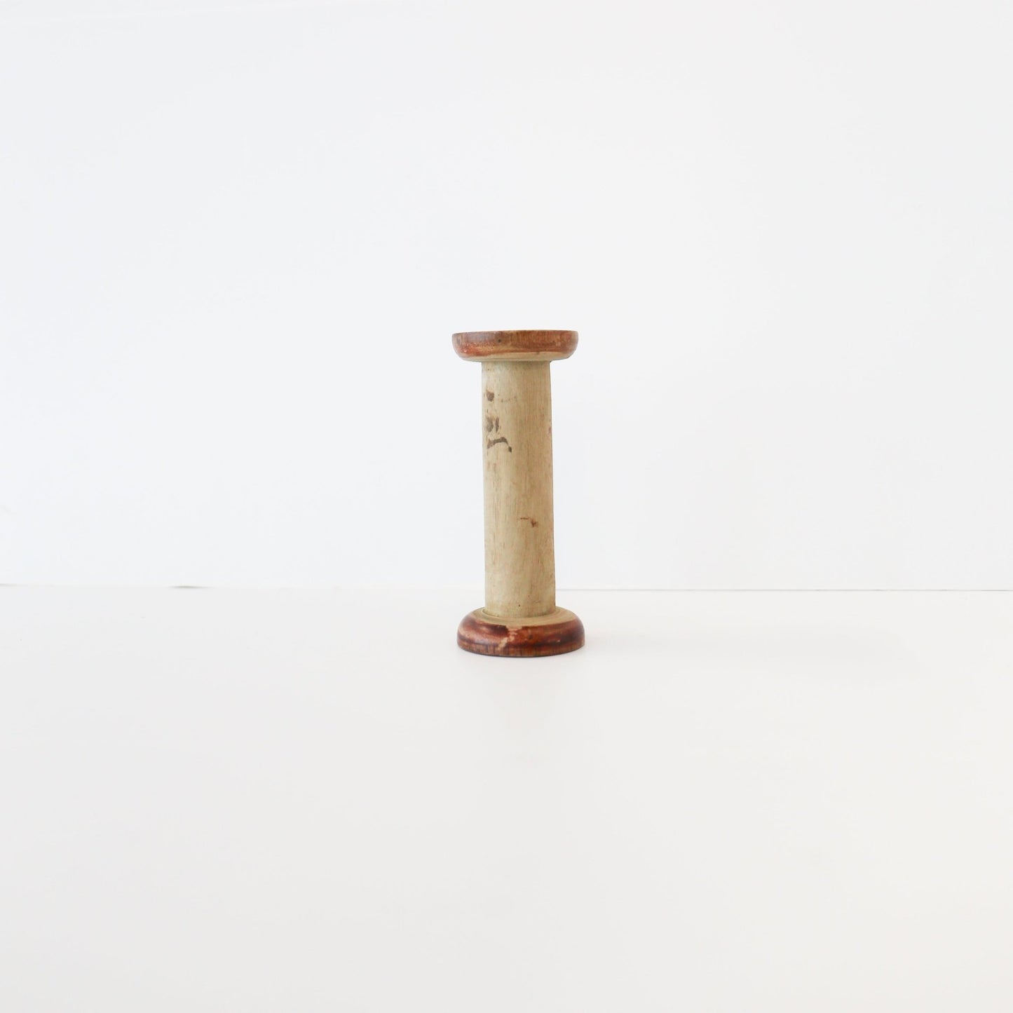 1.75" x 4.5" WOOD SPOOL - Knot and Spool