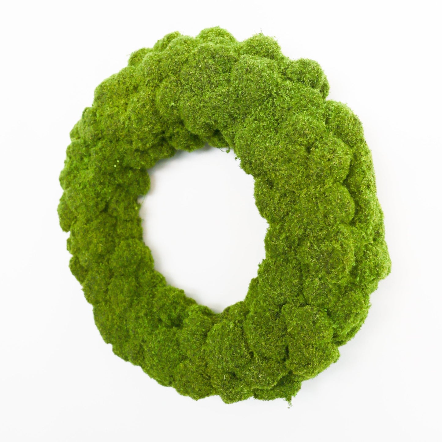 18" Moss Wreath - Knot and Spool