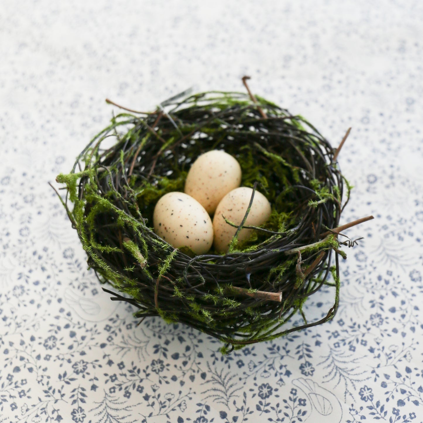 6 Inch Bird Nest with 3 Eggs