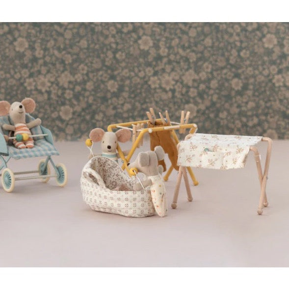 2023 Maileg Baby Mouse Carry Cot