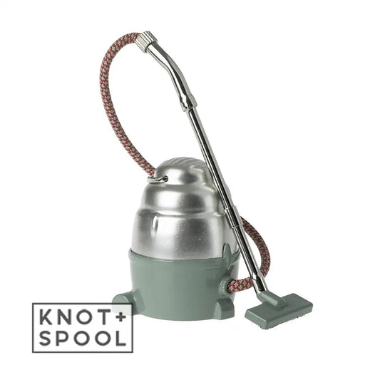 2023 Maileg Mouse Vacuum Cleaner - Knot and Spool