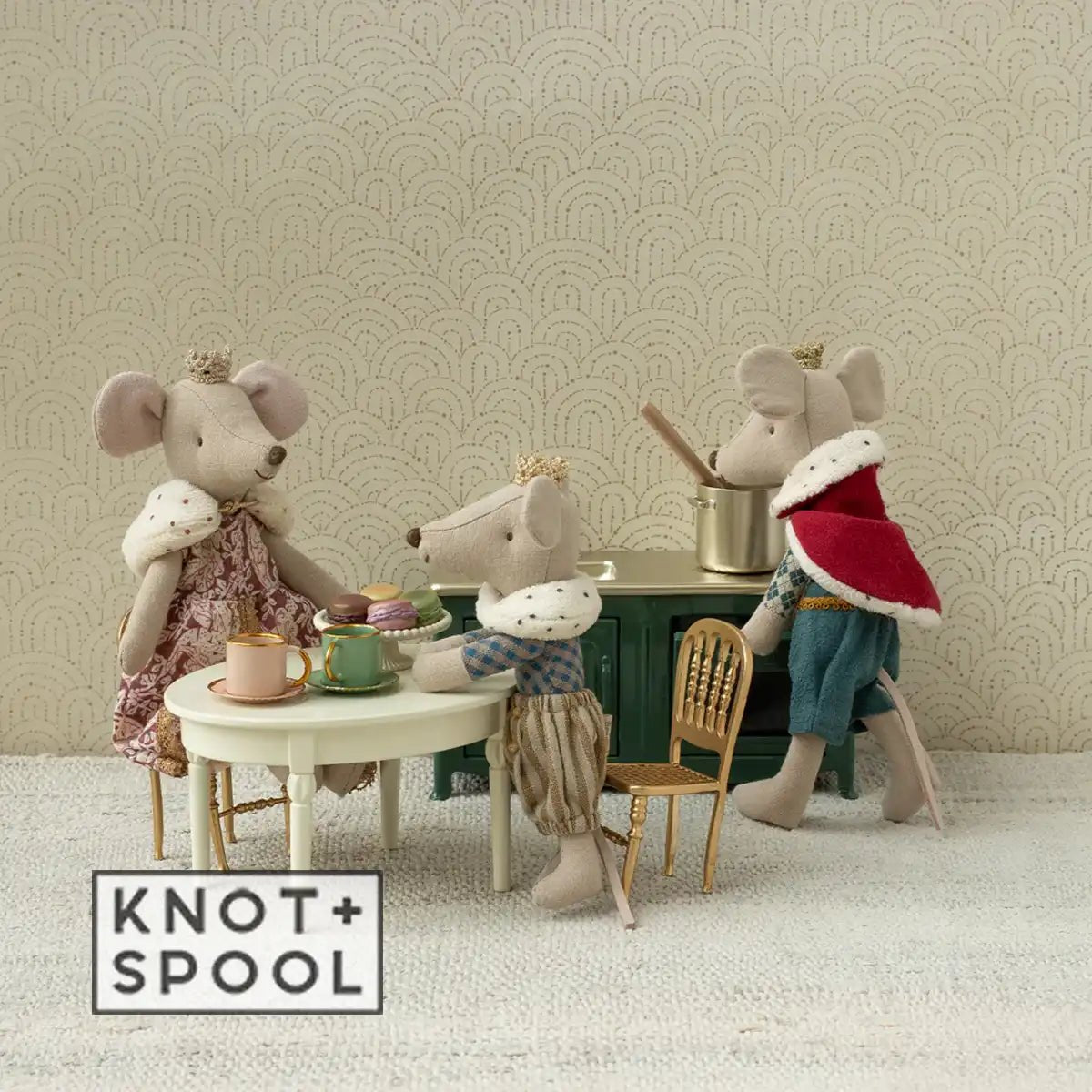 2025 Maileg Big Brother Prince Mouse - Knot and Spool