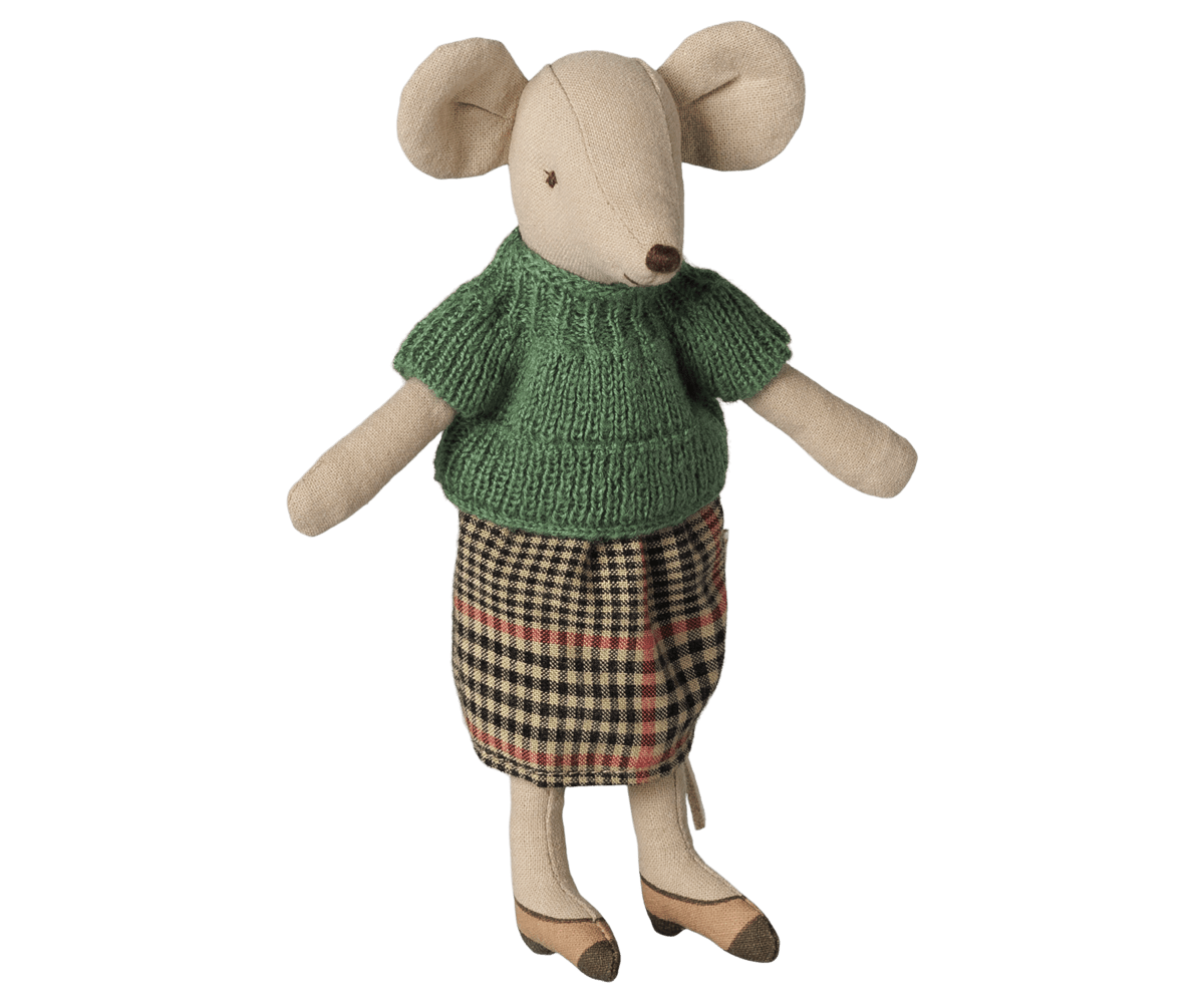 2026 Maileg Grandma Mouse - Knot and Spool