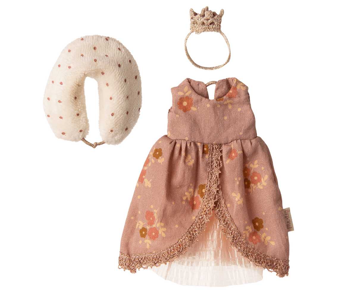 2026 Maileg Mum Mouse Queen Dress - Knot and Spool
