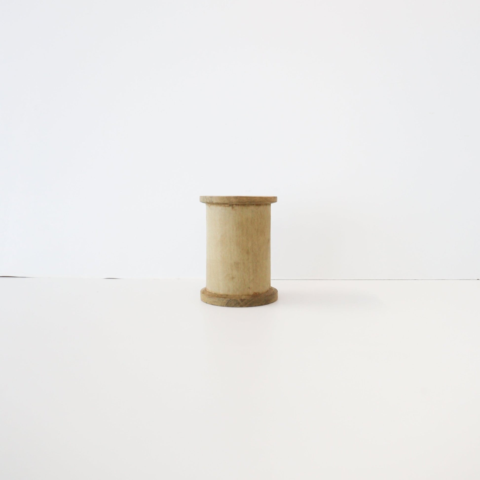 3" x 3.5" WOOD SPOOL - Knot and Spool