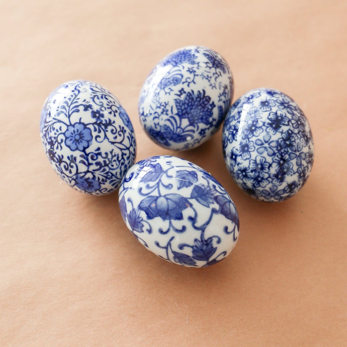 4" Diameter Porcelain Egg - Knot and Spool