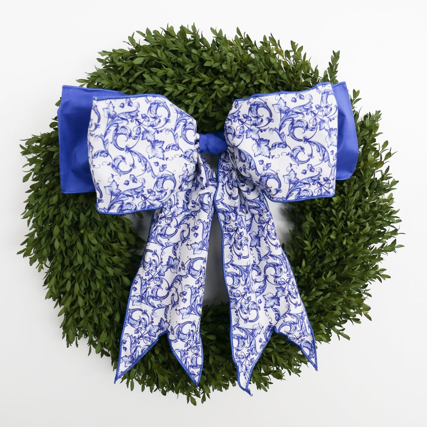 6" X 18" Taffeta Blue and White Acanthus Scroll Chinoiserie - Knot and Spool