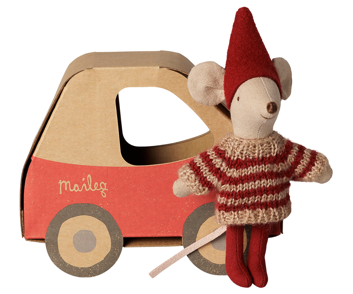 2026  Maileg Little Sister in Car Box Christmas Mouse