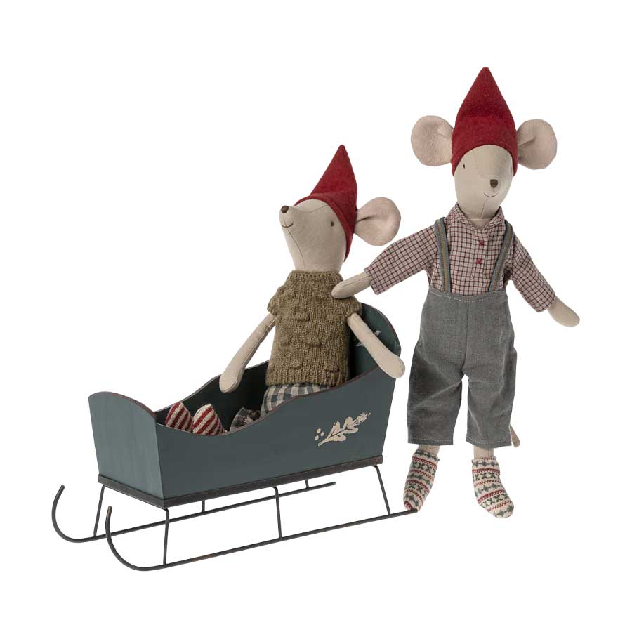 2022 Maileg Mouse Medium Green Sleigh – Knot and Spool