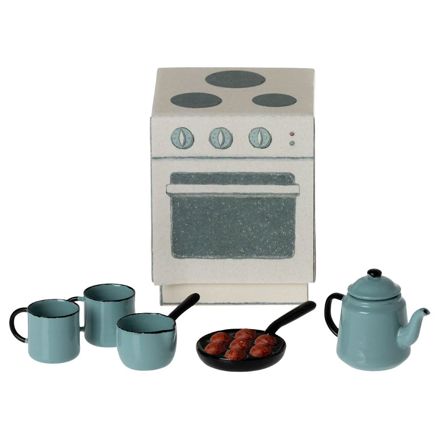 Maileg Mouse Madam Blue's Favorites set featuring sweet pot, cups, saucepan, pan with puff cakes, and stove-like box packaging and just about the coolest little cardboard stove to keep things nicely tucked away.