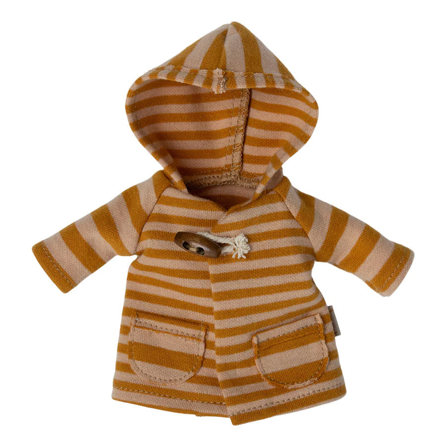 Maileg Teddy Mum Coat with ocher stripes and wooden fastening, designed to keep Teddy warm during chilly days.