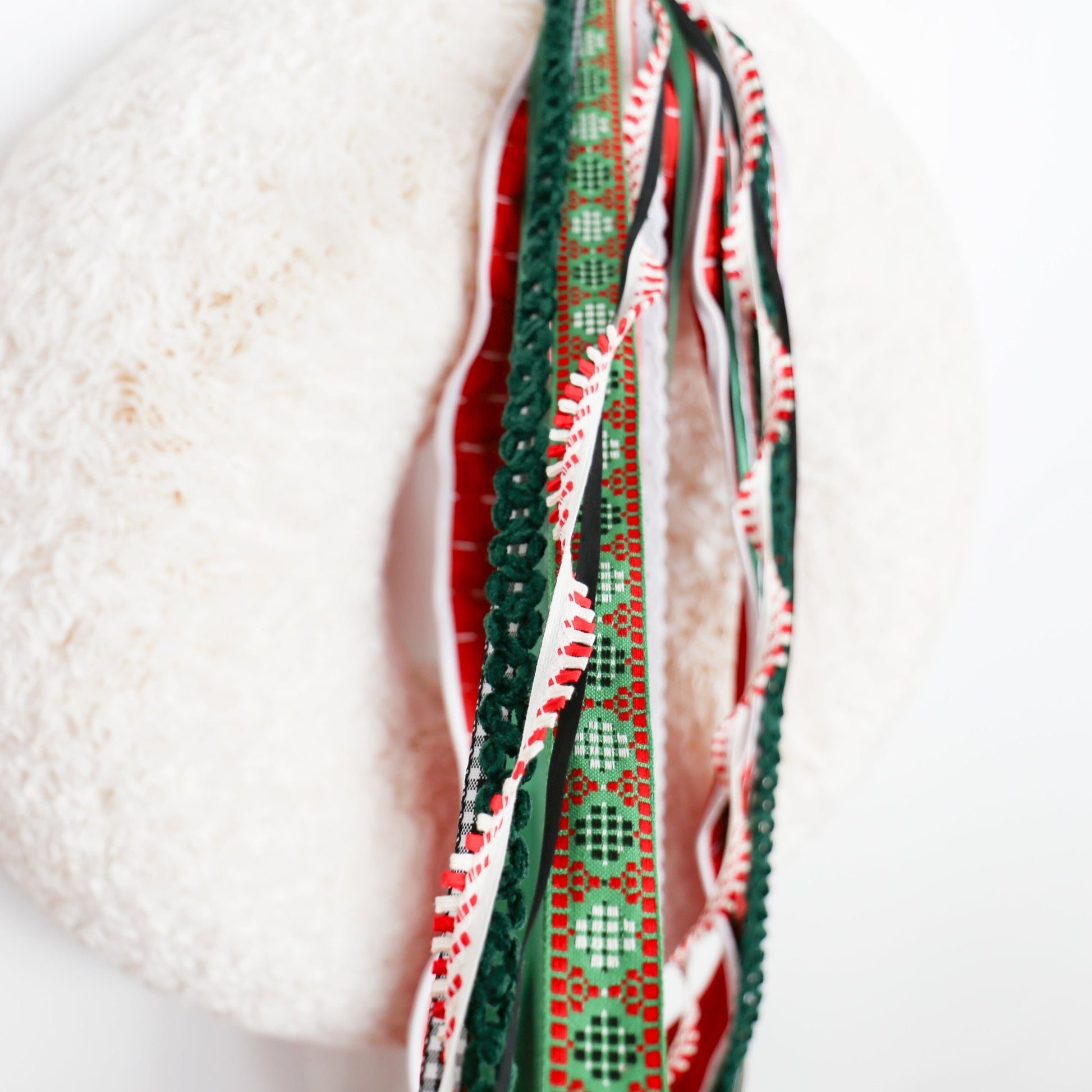 A Very Merry Morning RIBBON SET™ (without Bow) - Knot and Spool