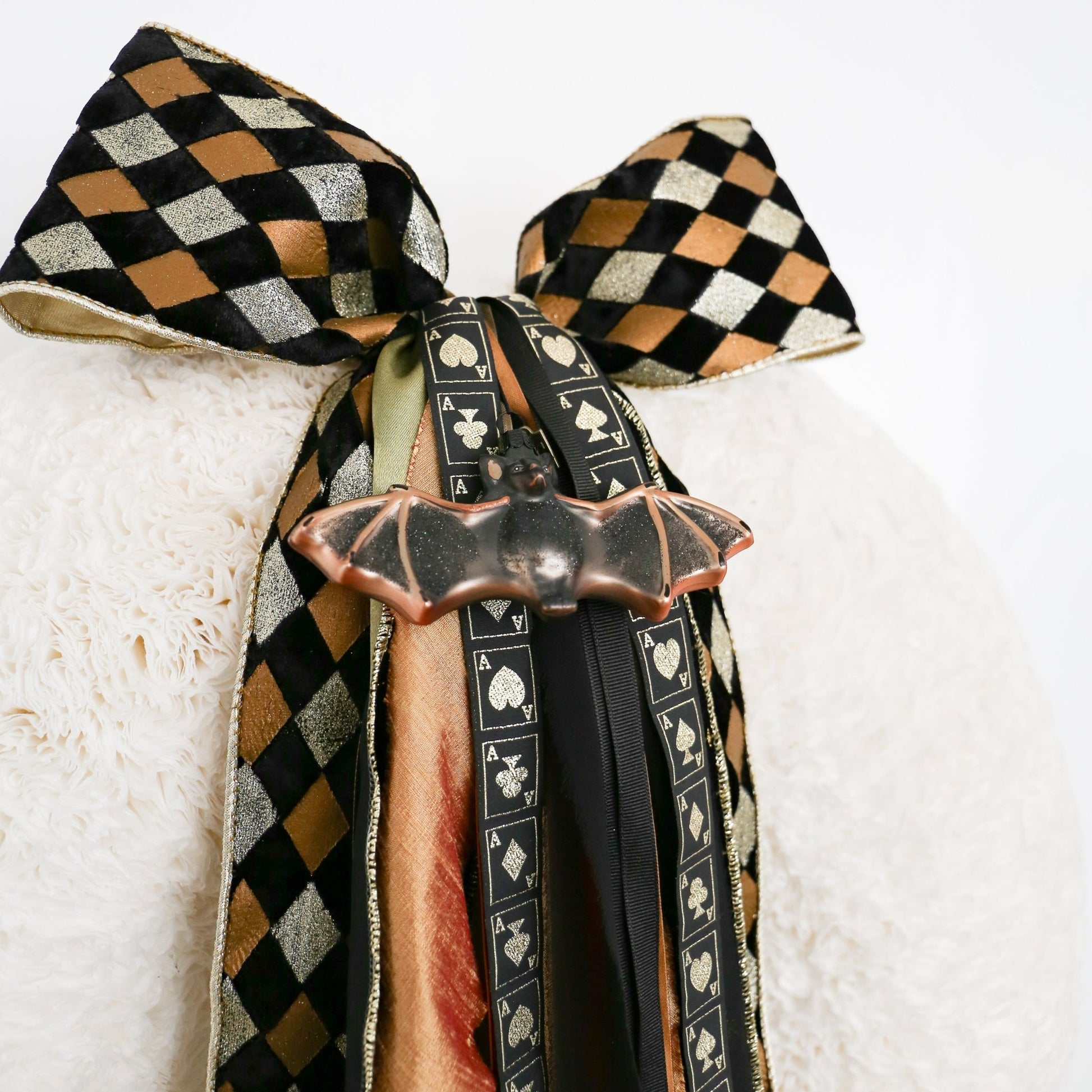 BATTY BOY ORNAMENT | EC 5.5" - Knot and Spool