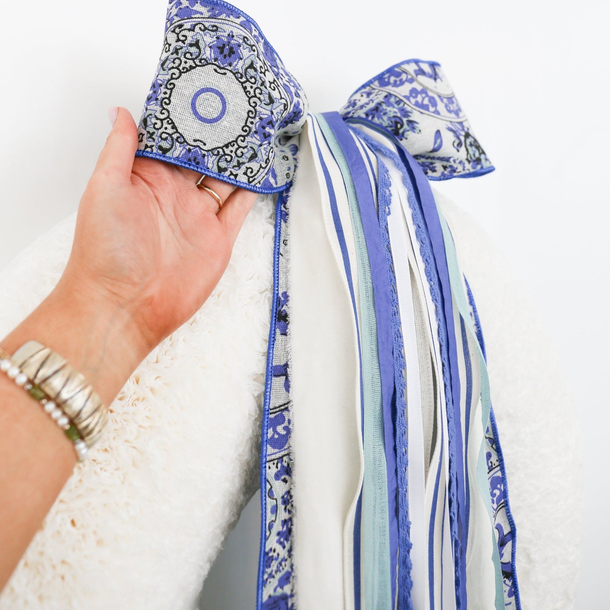 Blue Willow Lane RIBBON SET™ (with Bow) - Knot and Spool