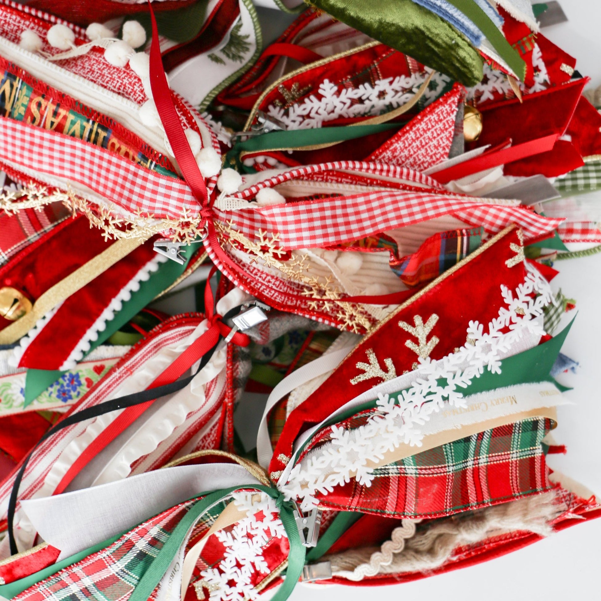 Christmas Traditional Colors RIBBON BUNDLE™ - Knot and Spool