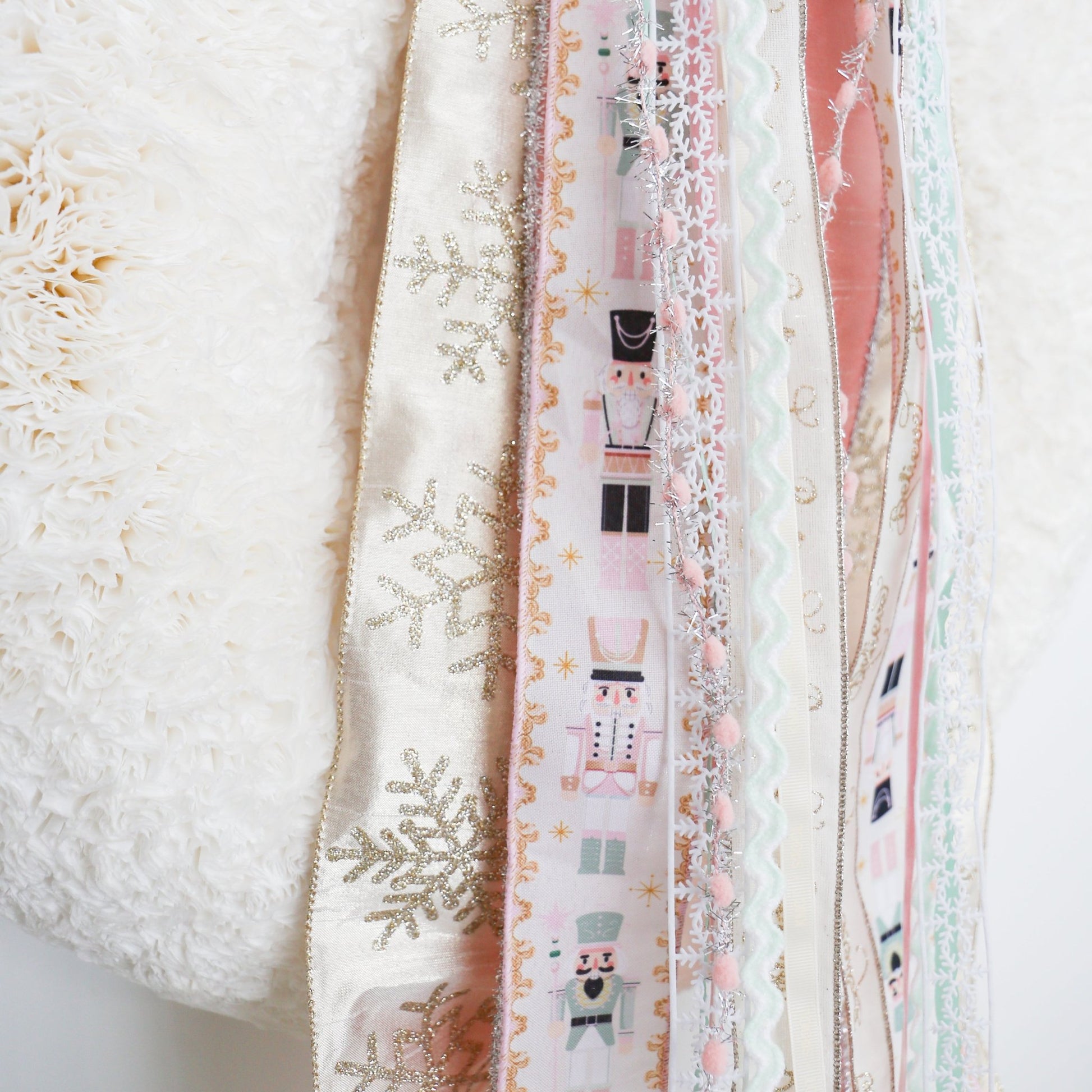 Enchanted Nutcracker RIBBON SET™ (without Bow) - Knot and Spool