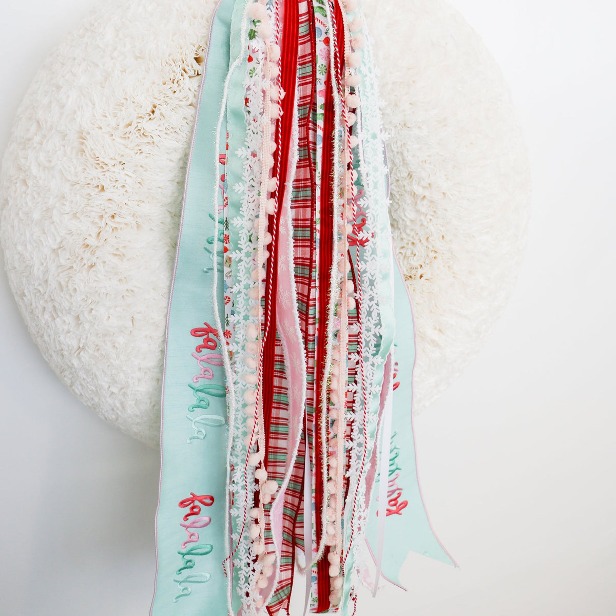 Without A Ribbon Fa La La La La RIBBON SET™ (without Bow) – Knot and Spool