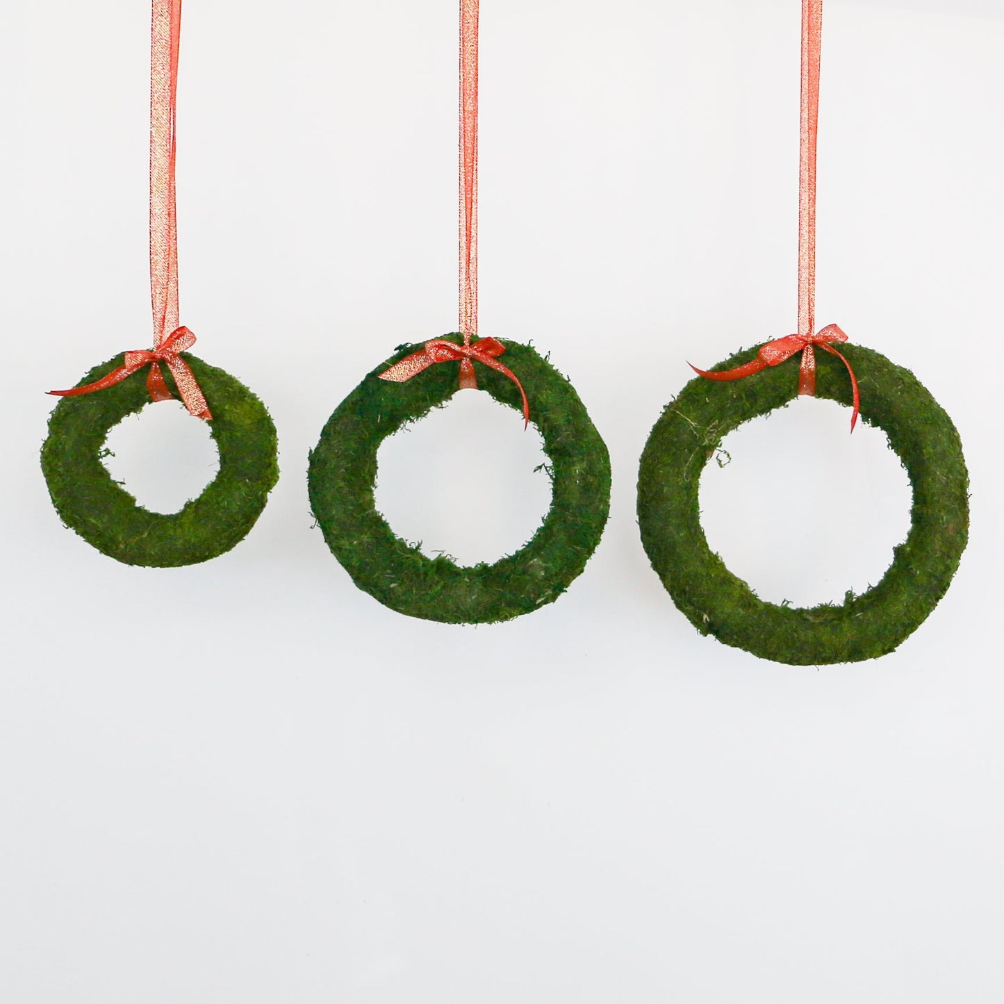 Green Moss Wreath | 6.5 - inch - Knot and Spool