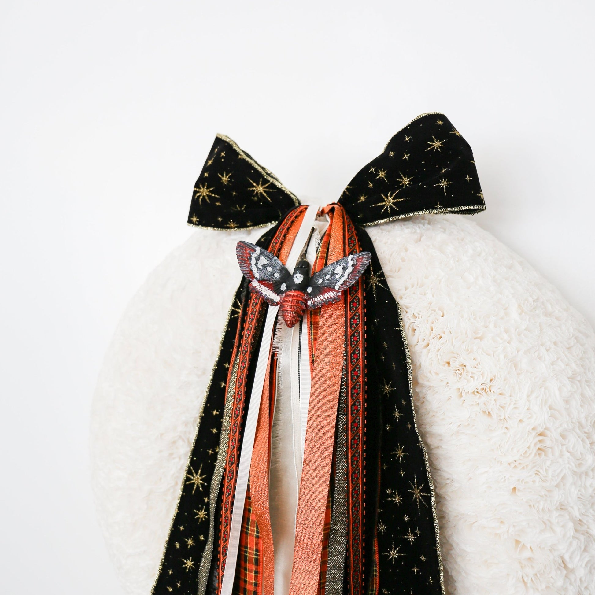 HALLOWEEN MOTH ORNAMENT | EC 4.75" - Knot and Spool