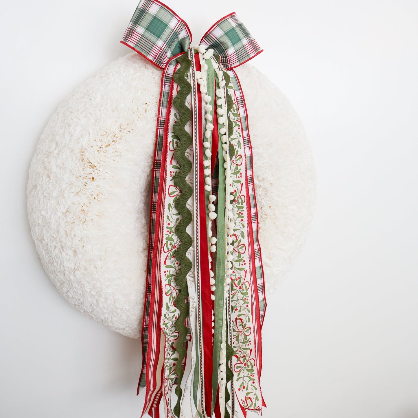 Holly and Plaid RIBBON SET™ (with Bow) - Knot and Spool