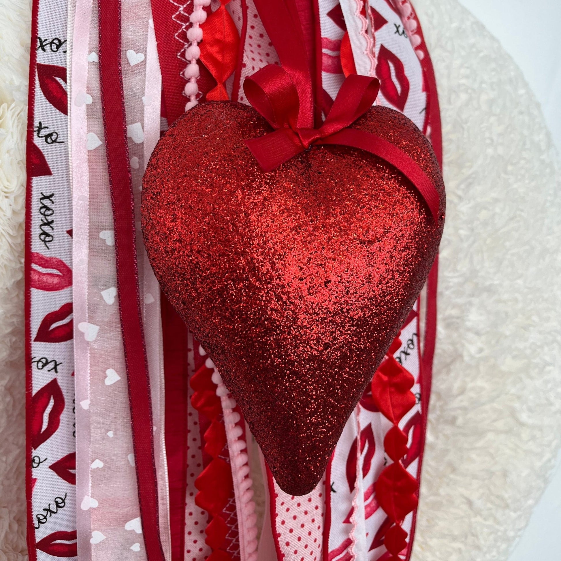 Red Glittered Heart Ornament - Knot and Spool
