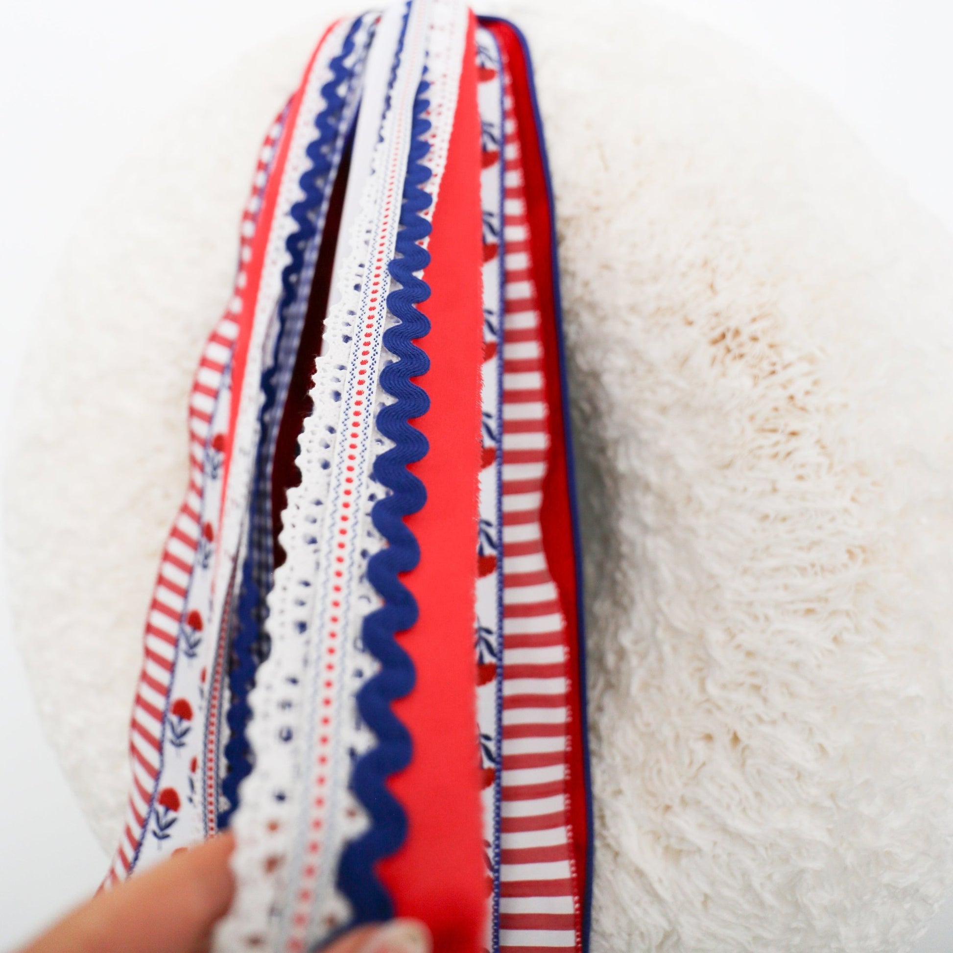 Red, White & Bloom RIBBON SET™ (without Bow) - Knot and Spool