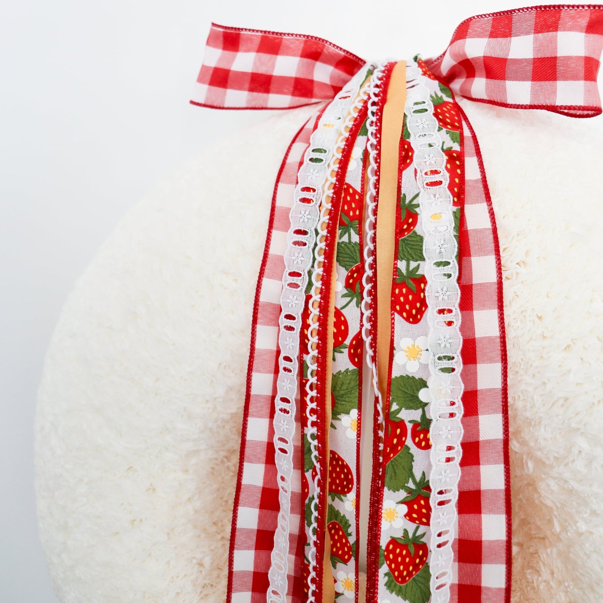 Strawberry Daze RIBBON SET™ (with Bow) - Knot and Spool