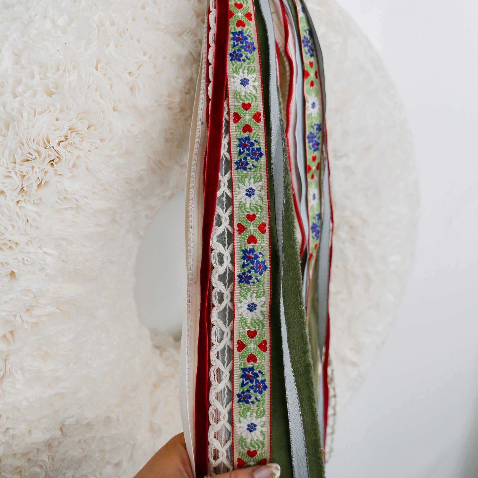 Swiss Days RIBBON SET™ (with Bow) - Knot and Spool