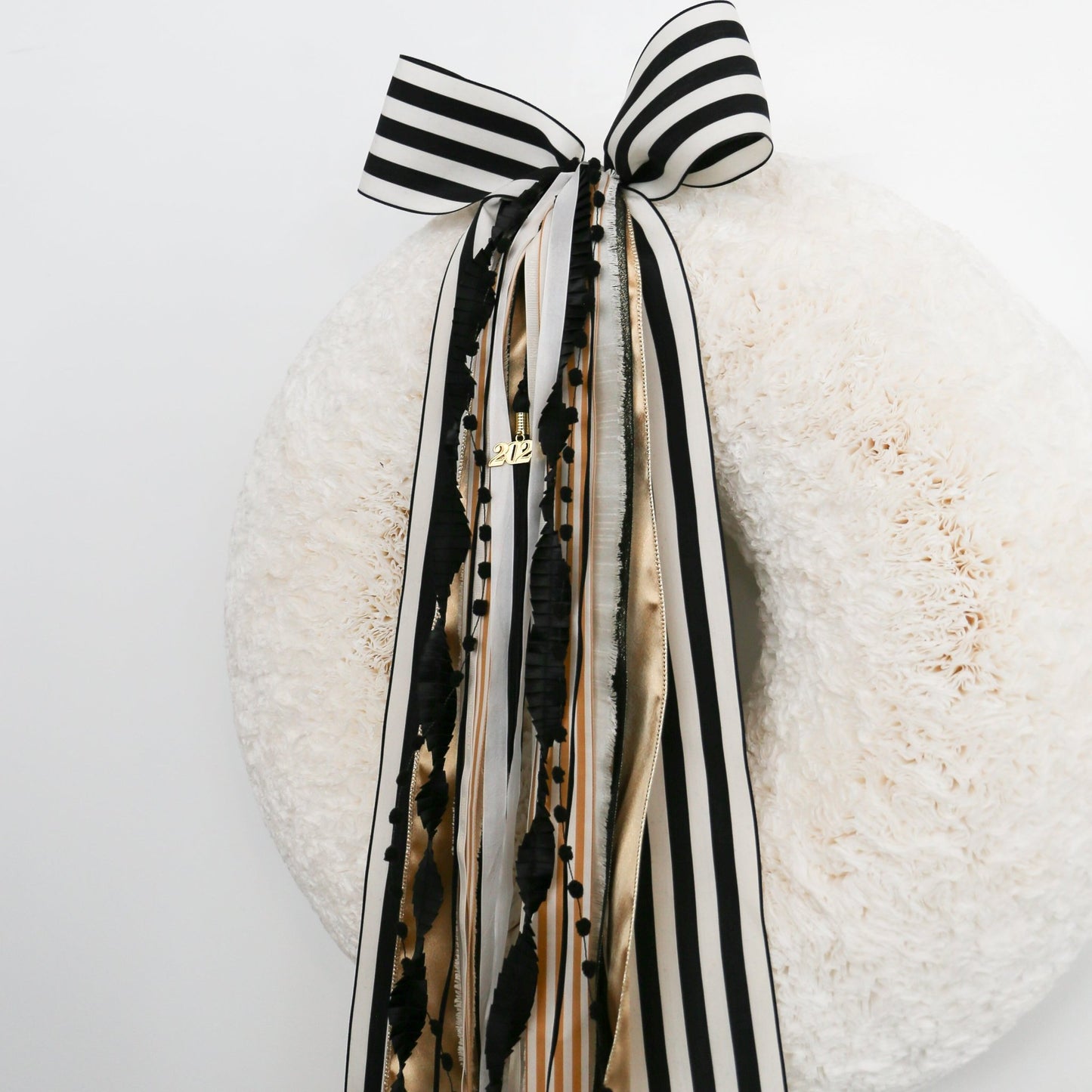 The Graduate 2026 RIBBON SET™ (with Bow) - Knot and Spool