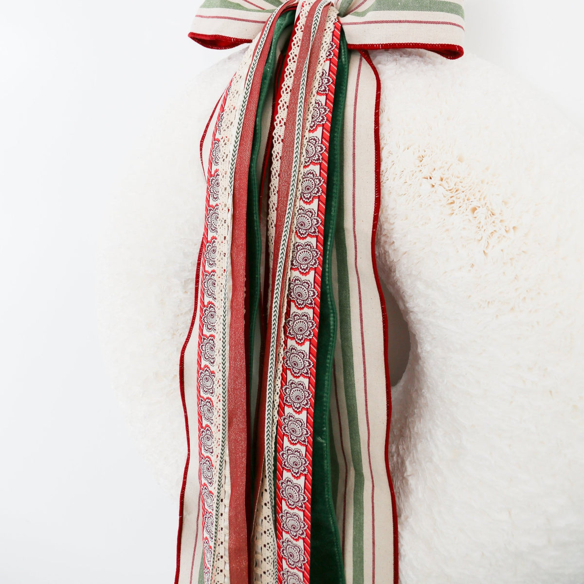 The Holiday House RIBBON SET™ (with Bow) - Knot and Spool