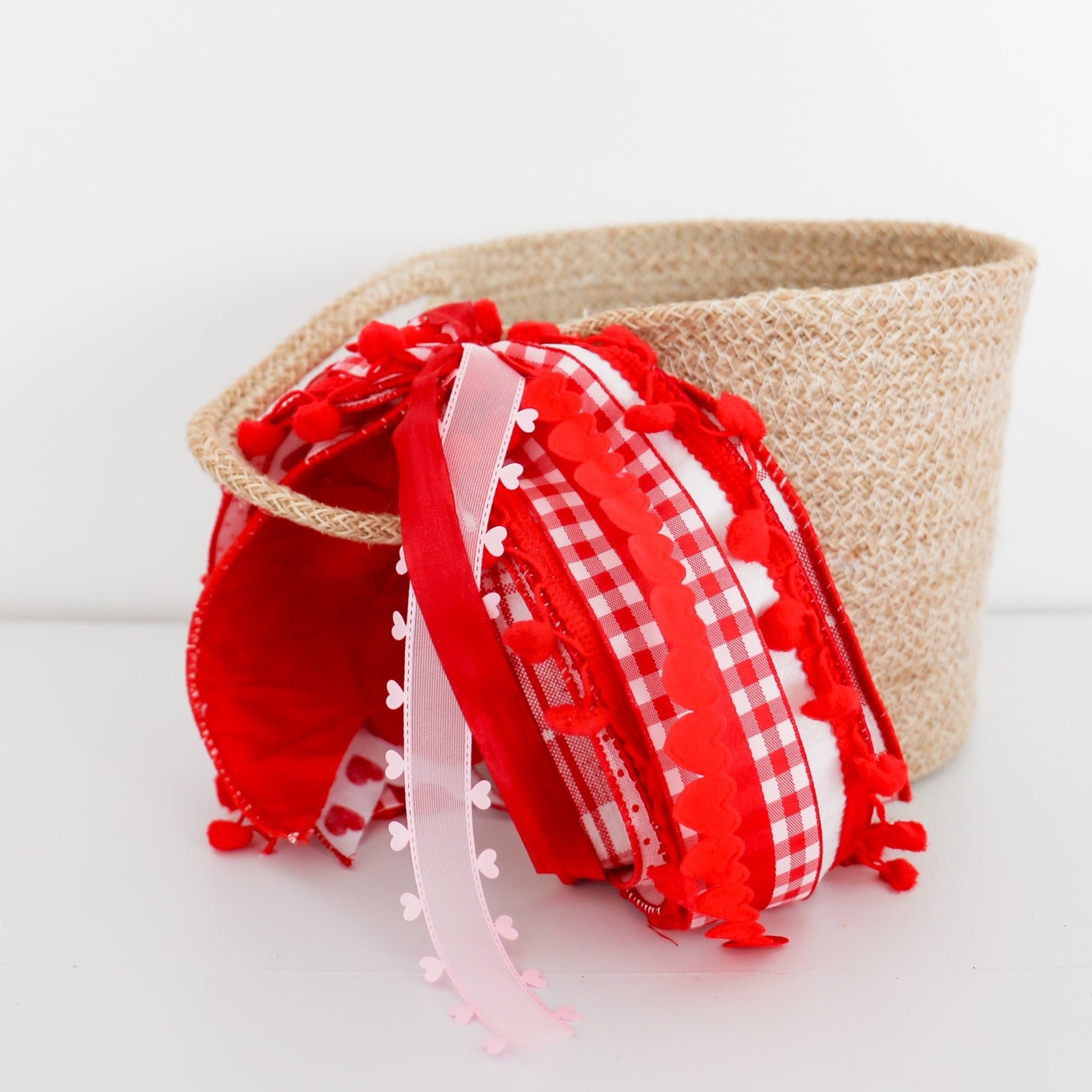 Traditional Valentine RIBBON BUNDLES™ - Knot and Spool
