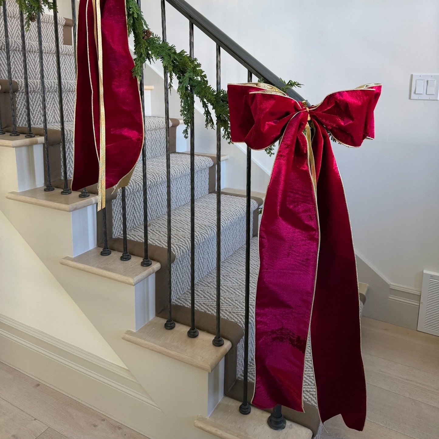 Winter Cranberry (With Double Bow) - Knot and Spool