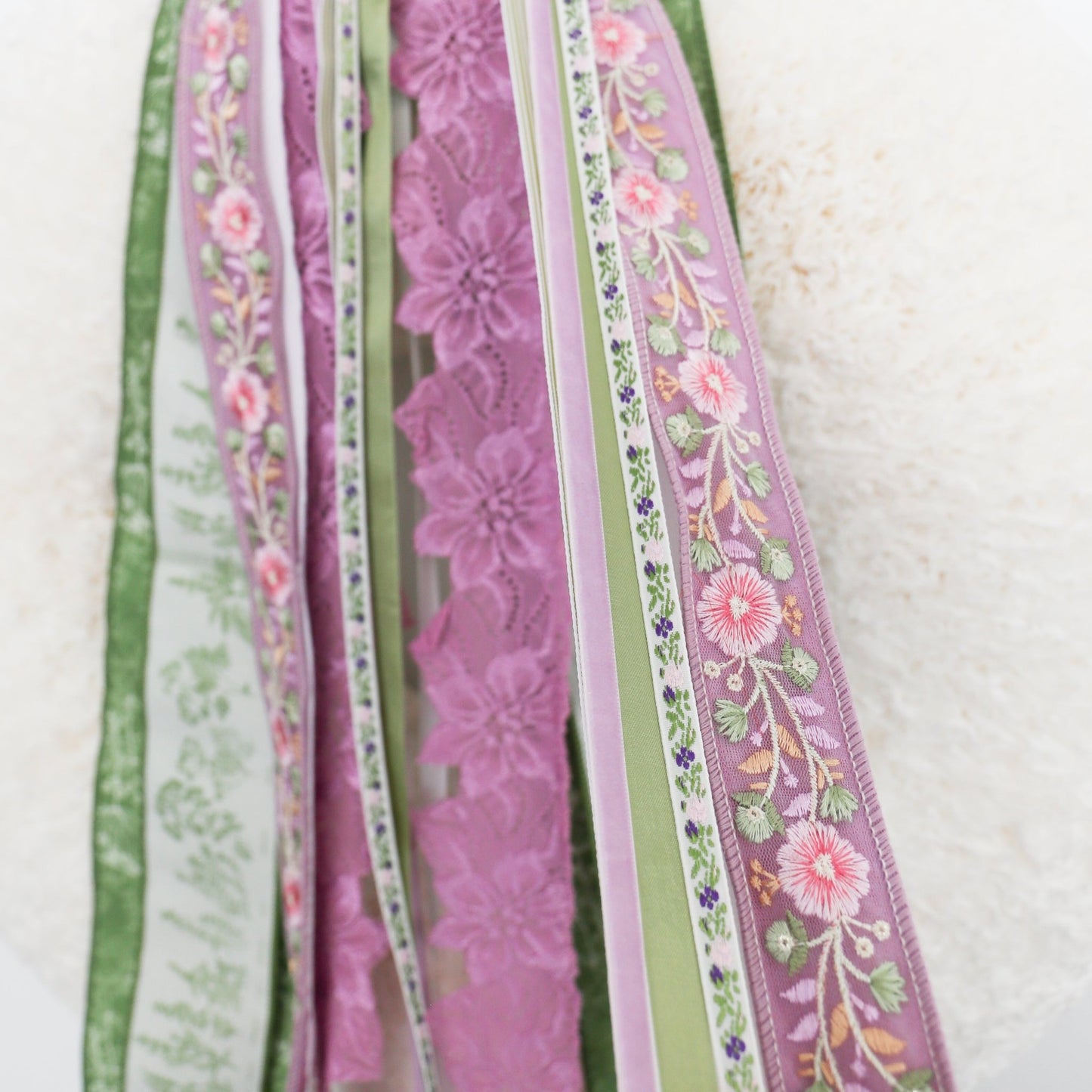 Wisteria Garden RIBBON SET™ (without Bow) - Knot and Spool