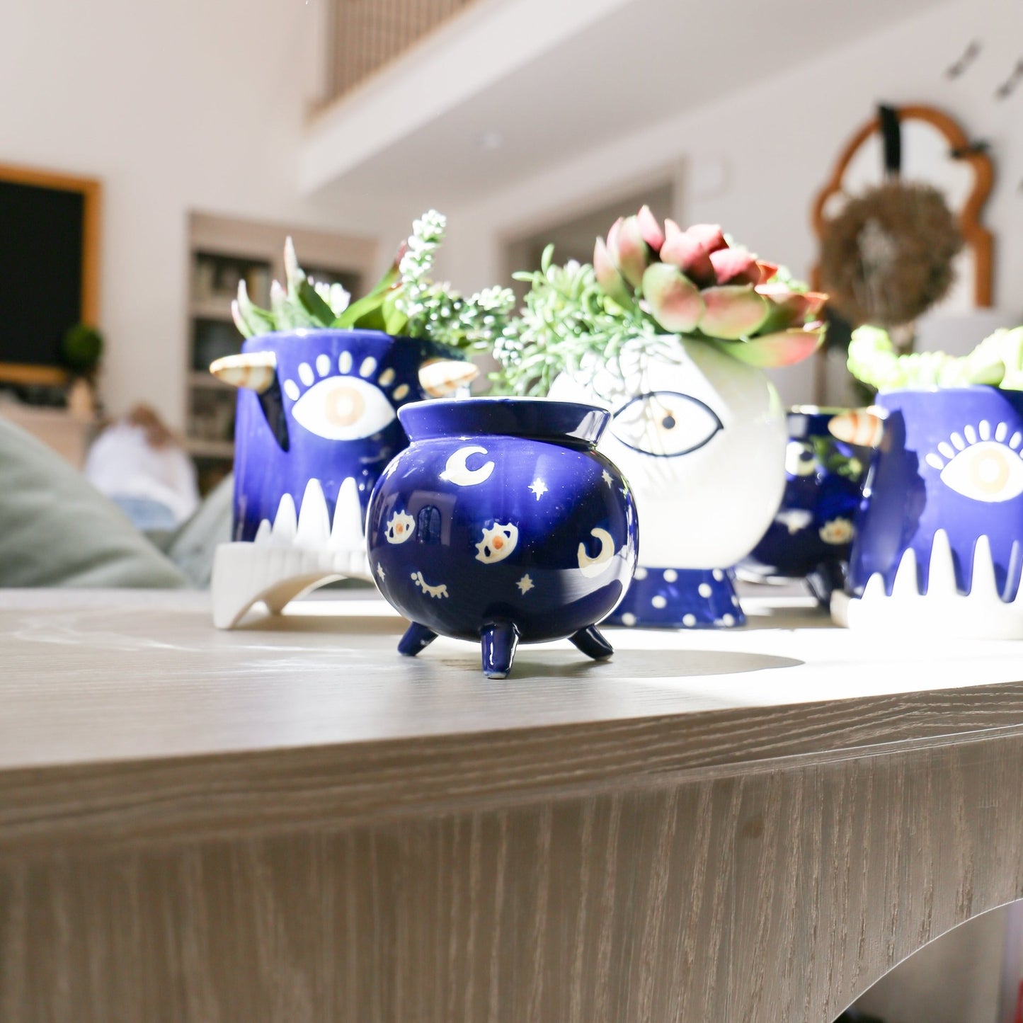 WITCH'S CAULDRON MEDUM POT | 4.5 x 4" - Knot and Spool