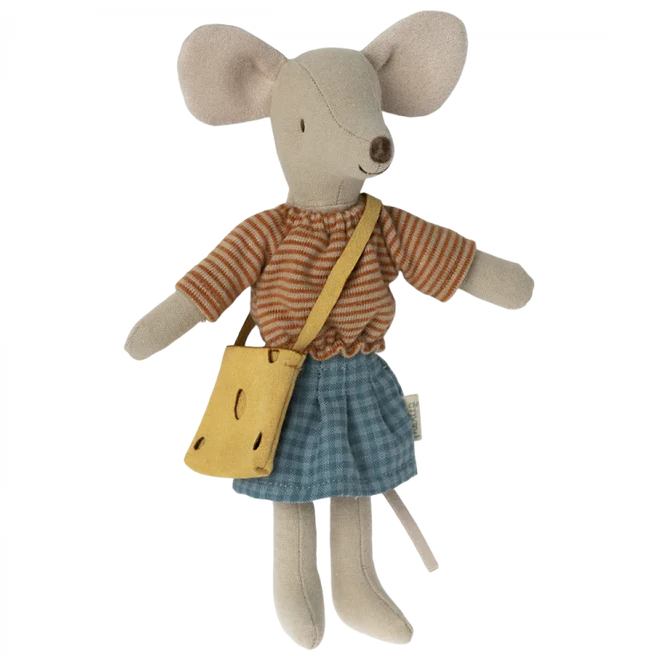 2022 Maileg Mum Mouse Knot and Spool